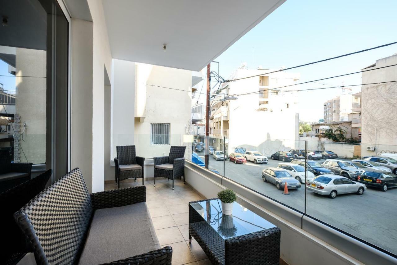 Book Me Now Central Flat Apartment Larnaca Ngoại thất bức ảnh